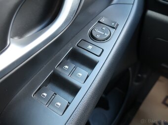 Hyundai i30 FB 1.6CRDi 100kW TAŽNÉ ČR 1MAJITEL SERVISKA - 13