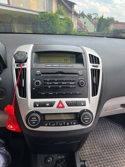Kia cee'd, 1. generace - 13