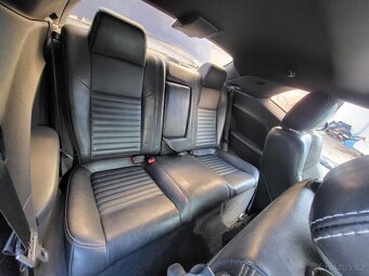 Náhradní díly Dodge Challenger 5.7 hemi 2014 - 13
