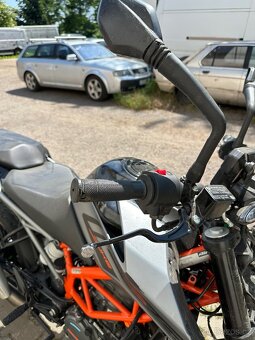 Ktm 125 duke - 13