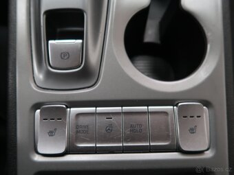 HYUNDAI KONA ELECTRIC 150KW 64kWh,12/2021, ZARUKA, PŮVOD ČR - 13