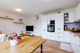 Prodej bytu 3+kk, 77 m² - Hrušovany nad Jevišovkou - 13