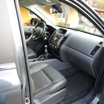Ford Ranger 3,2 TDCi 147kw, LIMITED, VELKÝ SERVIS, 2013 - 13