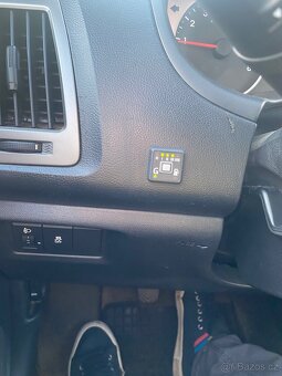 Hyundai i20 1.2i+LPG 63kw koupeno v ČR rv.2013 - 13