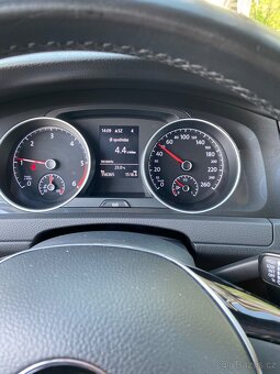 VW Golf 7 variant, 1,6 TDi 85kW, r.v. 2020, NAVI, výhřev sed - 13