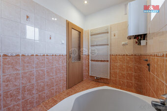 Pronájem bytu 3+1, 100 m², Karlovy Vary, ul. Závodní - 13