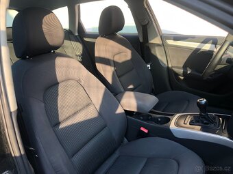 Audi A4 B8 2.0tdi Nová technická - 13