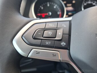 VOLKSWAGEN TIGUAN 2,0 TDI DPH NAVI LED TEMPOMAT - 13