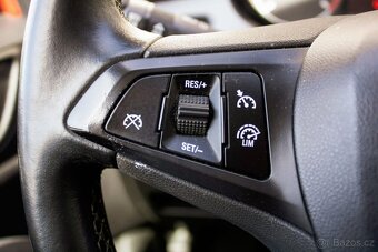 Opel Corsa 1.2 16V Enjoy - 13