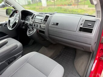 VOLKSWAGEN MULTIVAN T5 GP 2,0 TDI / 103 kW / man. - 13