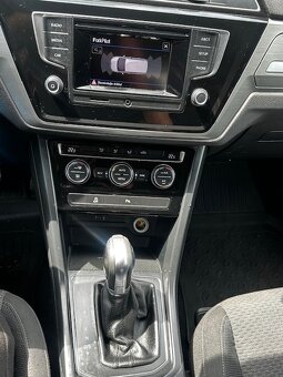 VW Touran 2.0TDi 110kw, r.2017, automat, rozvody, klima - 13