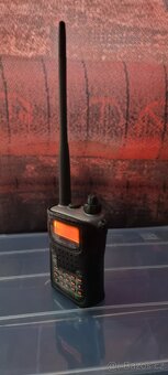 Yaesu VX-7R vč příslušenství. - 13