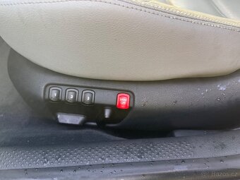 Škoda Superb 2.8 V6 EDICE 100 - náhradní díly - 13