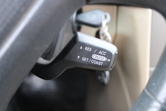 Subaru Forester, 2,5i 129KW, 4 x 4, STK 9/2026, r.v. 2006 - 13