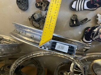 prodám díly čz, yamaha - 13