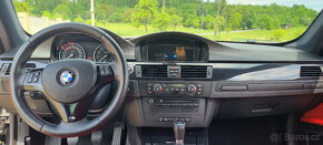 BMW 330i 200kW E92 - 13