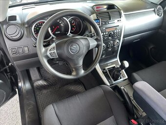 Suzuki Grand Vitara 1.6 78kW 2006 105286km TAŽNÉ - 13