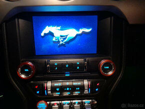 Ford Mustang GT 5.0 Premium V8 338 kW--MANUÁL-BORLA-kůže - 13