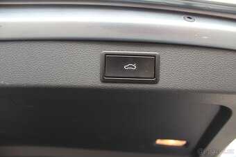 Škoda Superb Combi Sportline 2.0 Tdi 140Kw DSG 4x4 75000km - 13