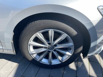 VW Passat B8 Highline 2.0 tdi 110 kw manual - 13