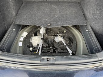 VW Golf VI 2.0tdi 103kw dsg 2012 TOP výbava - 13