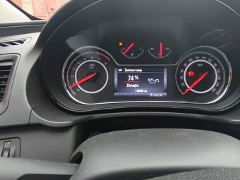 Opel Insignia 2014, 1,6 SIDI benzín - 13