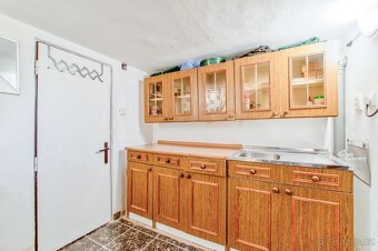 Prodej poctivé chatky v Sedlnicích - 13