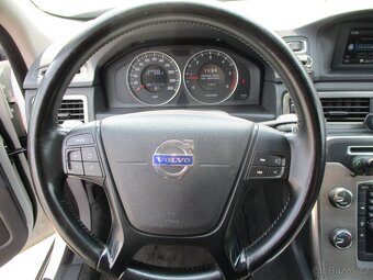 Volvo XC70 2,4D5 120KW Momentum Man. AWD 2012 DPH - 13