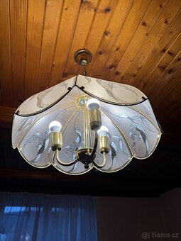 Lustry, skříň, postel, nabytek - 13