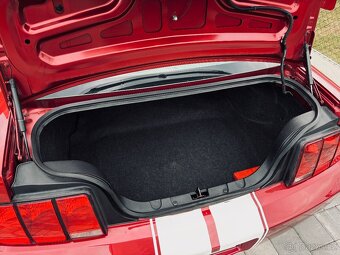 FORD MUSTANG 4.0 V6 154KW AUTOMAT 2007 - 13