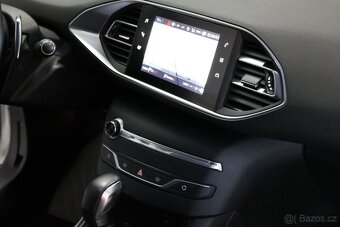 Peugeot 308 1.5BlueHDi 96kW AUTOMAT ALLURE - 13