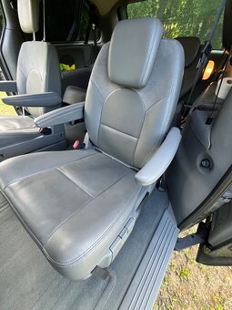CHRYSLER GRAND VOYAGER 2,8 crd AUTOMAT - 13