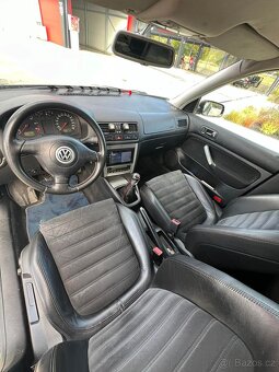 Wv Bora 2.3 vr5 110kw manuál - 13