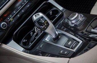 BMW rad 5 Touring 530d xDrive - 13