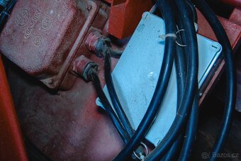 Prodám PILU na dřevo, nebo části (MOTOR 7.5 kw atd) + koleje - 13