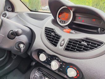 Renault Twingo 1.2 16V 55kw 5/2011 klimatizace Yahoo - 13