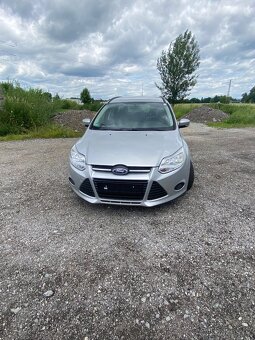 Ford Focus Turnier 1.6 TDCI - TOP STAV - 13