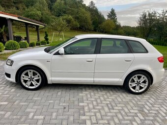 Audi A3 Sportback 1.6TDI - 13