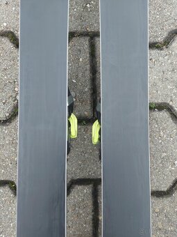 Slalomové lyže HEAD E SL + FreeFlex - 156cm - FIS - 13