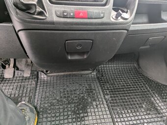 Peugeot Boxer L1H1 obytný - 13