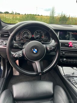 BMW F11 520d xDrive - 13