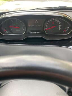 Peugeot 208 1.4 hdi - 13