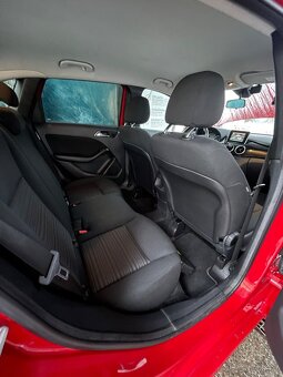 Prodám Mercedes Benz třídy B 160 - 13