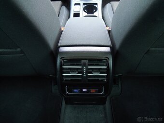 Volkswagen Passat 2.0TDi COMFORTLINE - SERVIS - 13