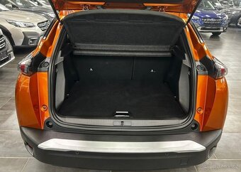 Peugeot 2008 GT 50kWh Zaruka 1rok 100 kw - 13
