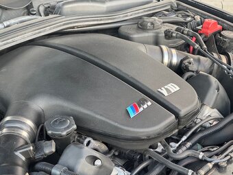BMW E63 M6 V10 - 13