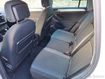 VW Tiguan 2.0 TDi DSG VYHŘ.SEDAČKY TAŽNÉ NAVI - 13