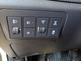 Hyundai Santa Fe 2,4i CVVT 4WD, 128kw facelift - 13