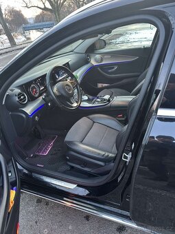 Mercedes-Benz E-Class 220D 2018 - 13