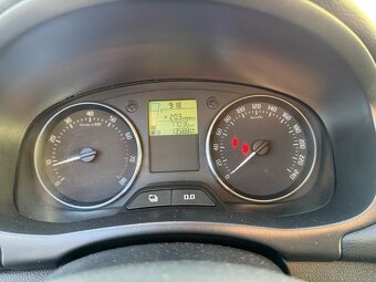► ŠKODA ROOMSTER 1,2 TSI - 77 KW, PARK. SENZORY, TOP KM ◄ - 13
